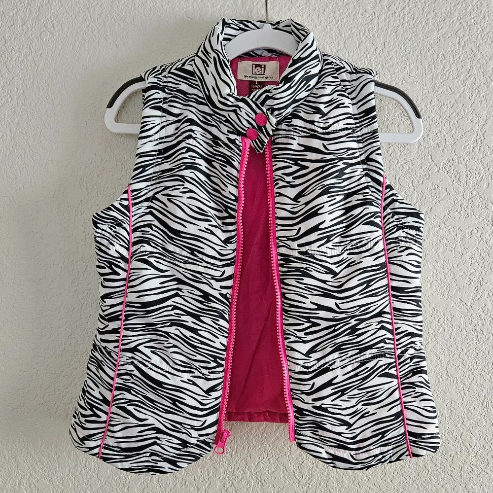 LEI lightweight puffer vest